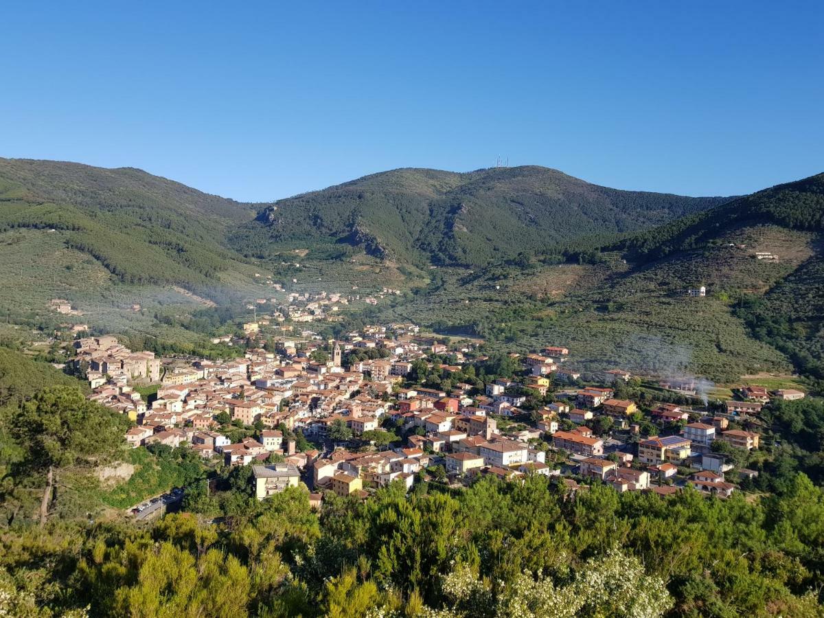Appartamento Valle Verde Buti Eksteriør billede
