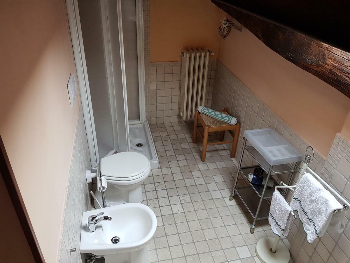 Appartamento Valle Verde Buti Eksteriør billede
